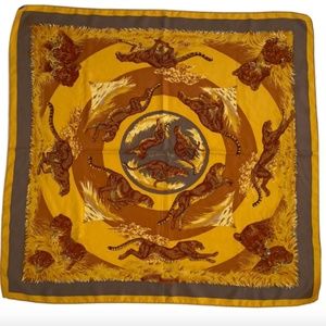 HERMÈS PARIS Scarf Cheetahs Gold Brown 90cm 100% Silk Made In France 34" X 32"